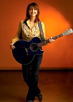 Pam Tillis